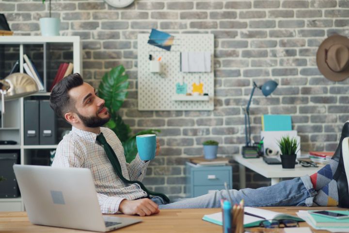 Jaga Work Life Balance di Tengah Tekanan Produktivitas